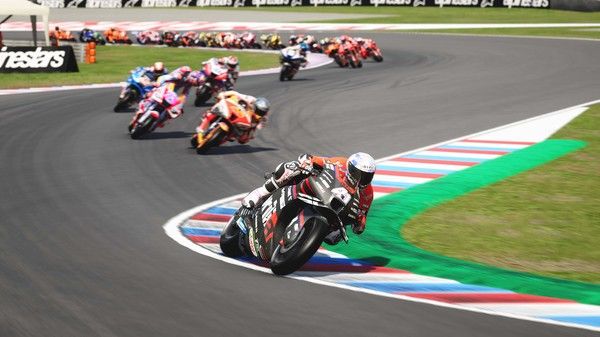 MotoGP™22 截图